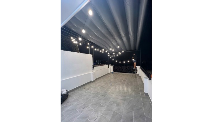 HẺM XE TẢI THÔNG, 42M2, LÔ TƯ, SÁT CHỢ GÒ XOÀI, 5 TẦNG 5PN GIÁ 5.9 TỶ